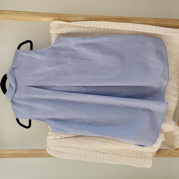 Madewell Blue Sleeveless  Button Down Shirt - Picture 5 of 7